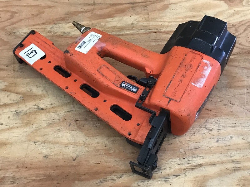 lot 183 image: Spotnails MNS5SP Framing Nailer ...