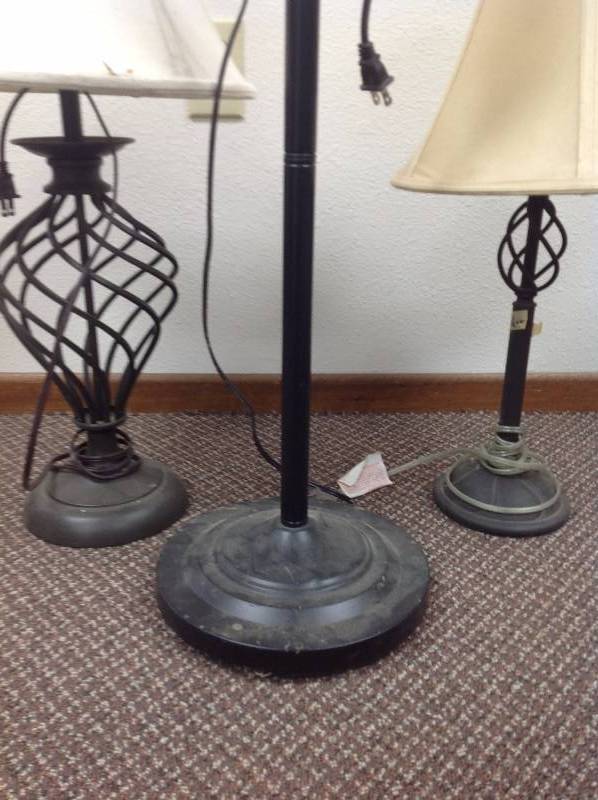 lot 53 image: 3 - Table and Floor Lamps with Shades