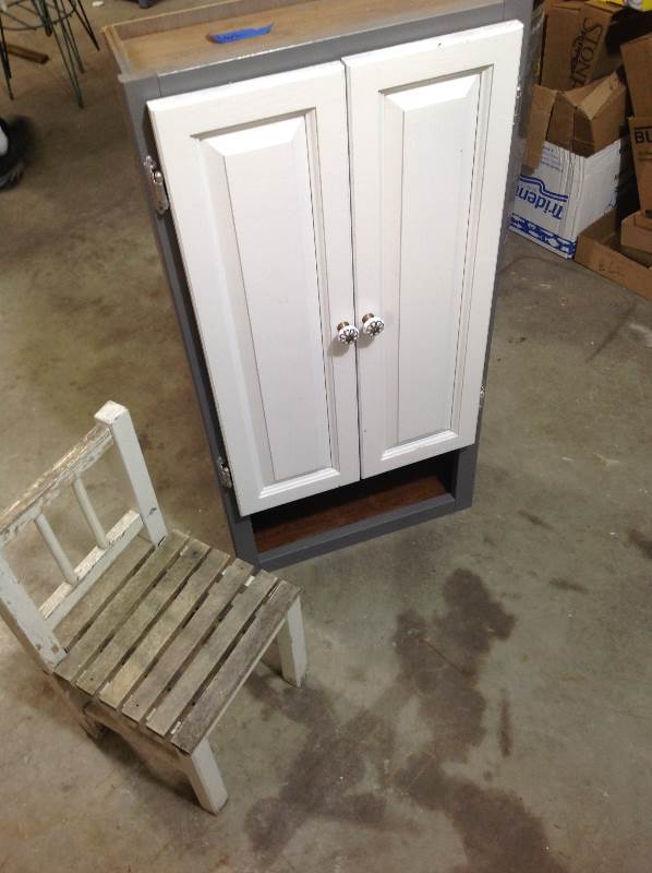 lot 13 image: Bathroom Vanity and Small Child Chair