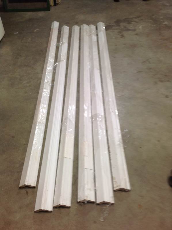 lot 14 image: 6 Crown Molding