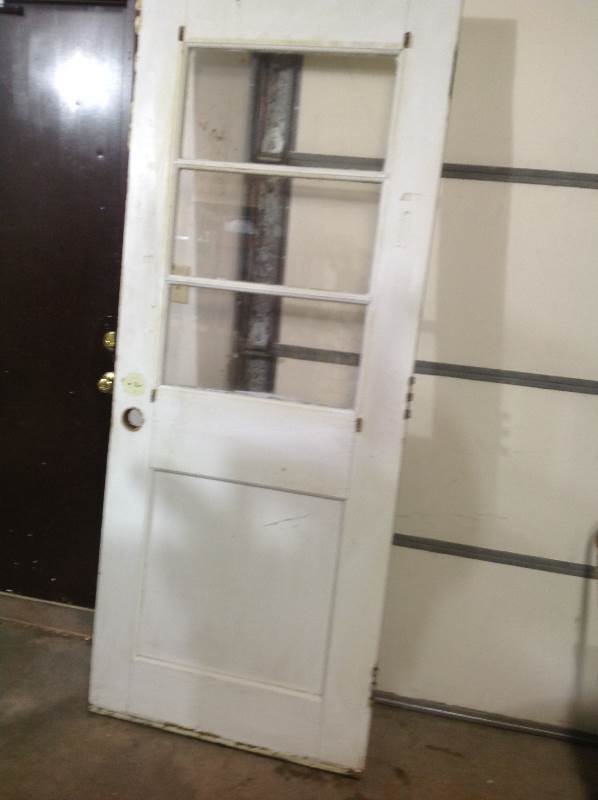 lot 15 image: Exterior door