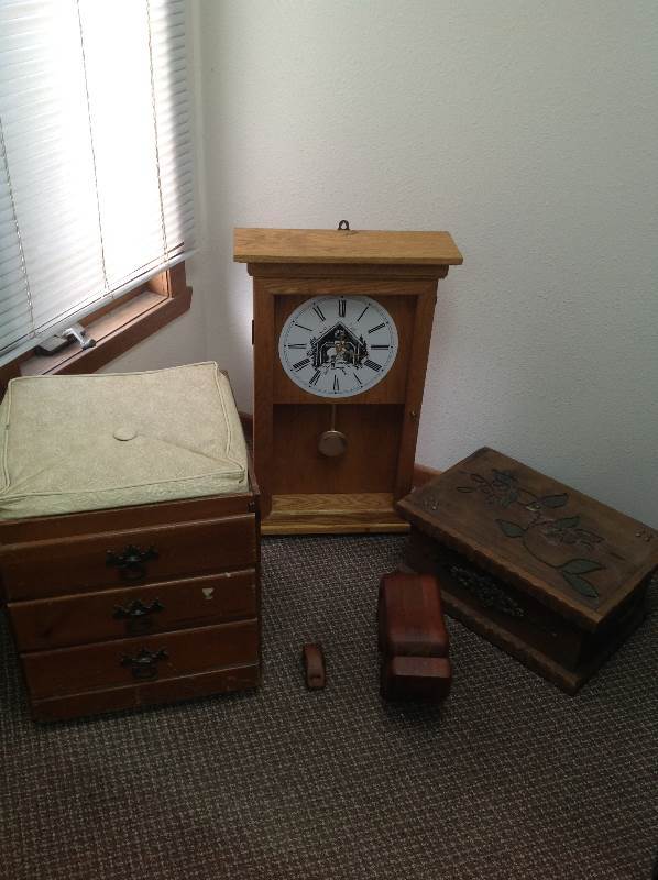 lot 27 image: Clock, Elephant and small mouse,  Wooden Box, Foot Stool