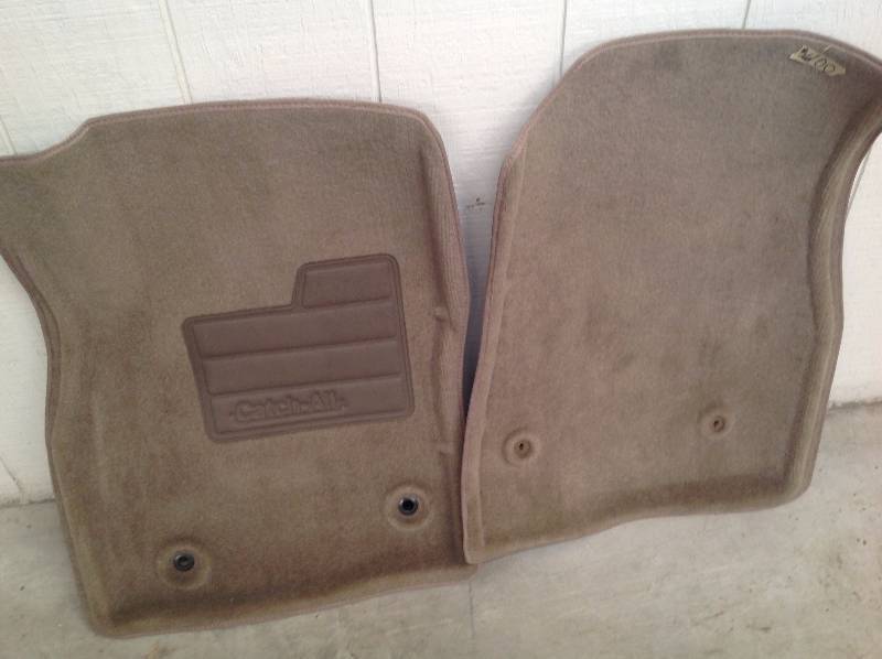 lot 78 image: Pair of cartruck Catchall Floor mats Tan