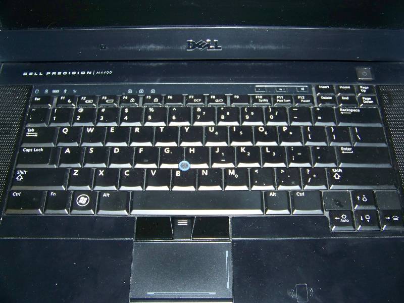 lot 84 image: Dell, Precision T9400, Laptop Computer