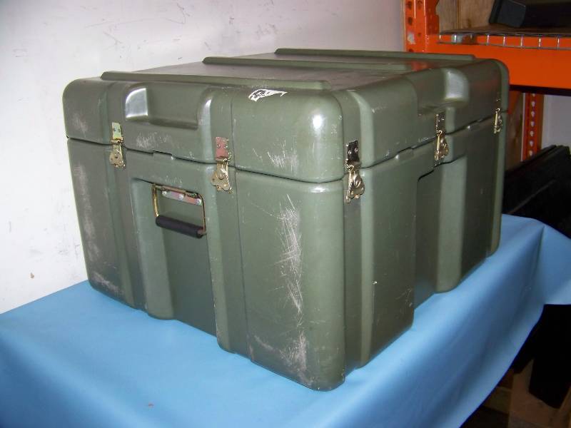 lot 52 image: SouthCo, Hard-Sided, Padded Inside, Travel  Storage Case