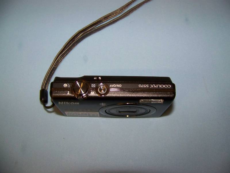 lot 103 image: Nikon, CoolPix, Digital Camera