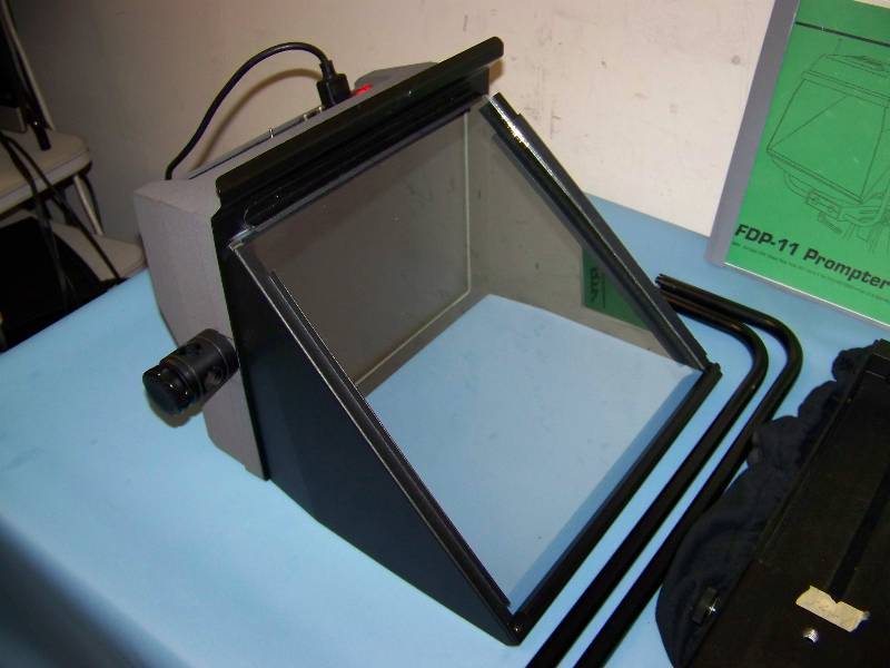 lot 114 image: QTV, Teleprompter Viewer and Bracket Parts