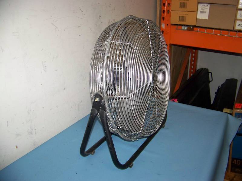lot 143 image: TPI Industrial, 3-Speed, Fan