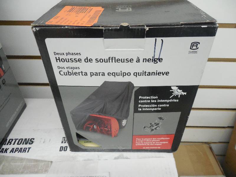 lot 11 image: UNIVERSAL SNOW BLOWER COVER