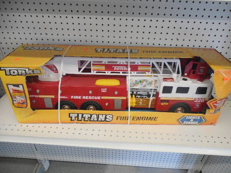 lot 88 image: TONKA FIRE ENGINE FIRETRUCK
