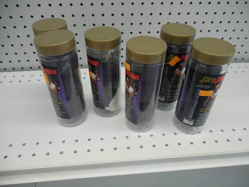 lot 157 image: (6) PRO PENN PRACTICE TENNIS BALLS