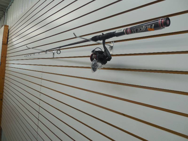 lot 171 image: FISHING ROD AND REEL COMBO FIERCE II