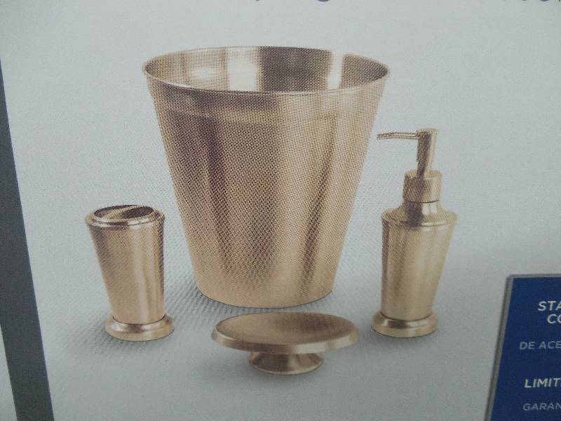 lot 197 image: (2) GLACIER BAY 4-PIECE BATH ACCESSORY KIT