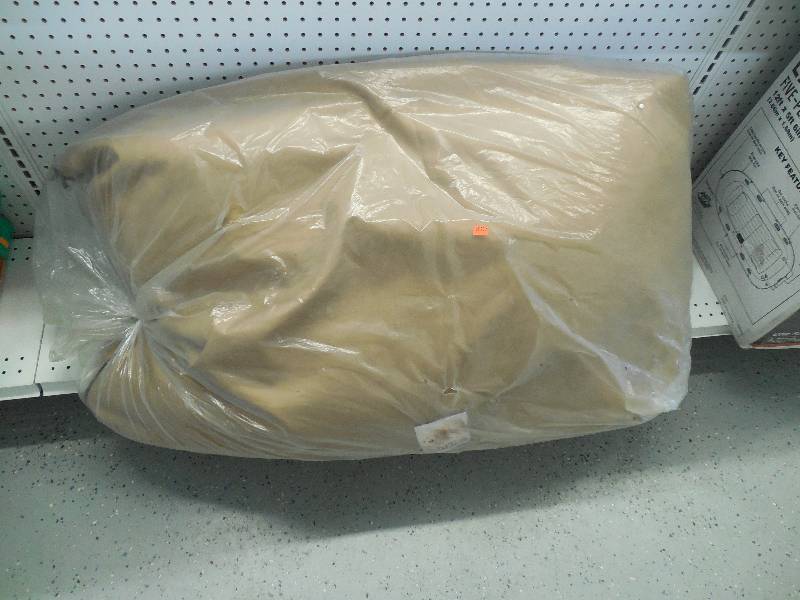lot 223 image: DOGBED