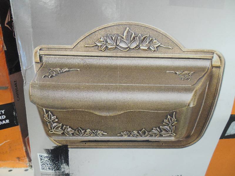 lot 228 image: Solar Group 6450019 Horizontal Aluminium City Mailbox, Bronze