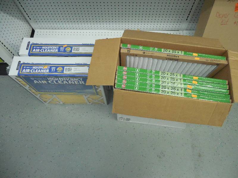 lot 251 image: AIR FILTER LOT