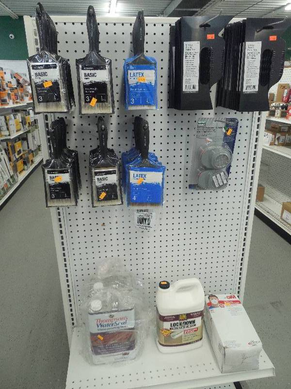 lot 264 image: PAINTERS SUPPLY ENDCAP