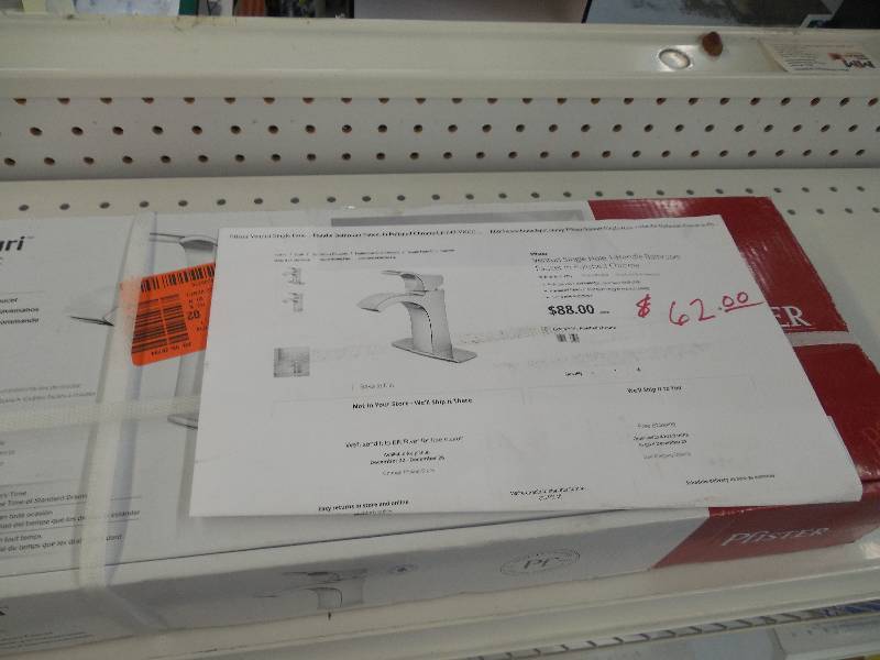 lot 278 image: Pfister Venturi Single Hole 1-handle Bathroom Faucet - Polished Chrome