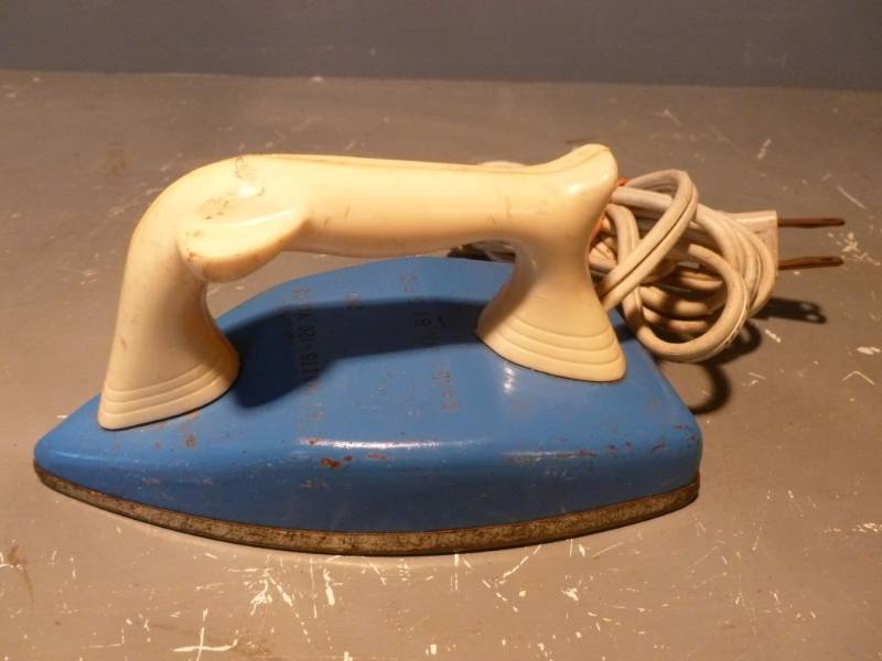 Vintage Kids Iron