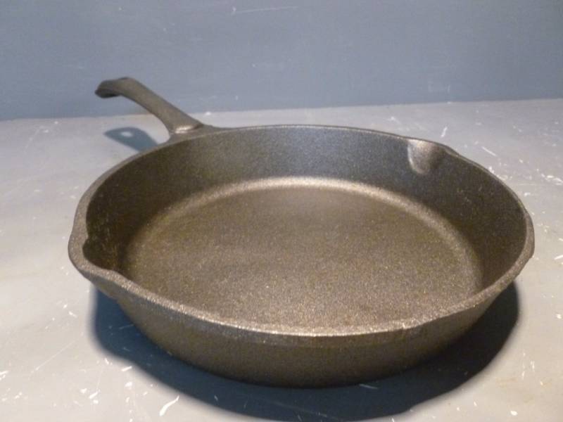 Cast Iron Pan