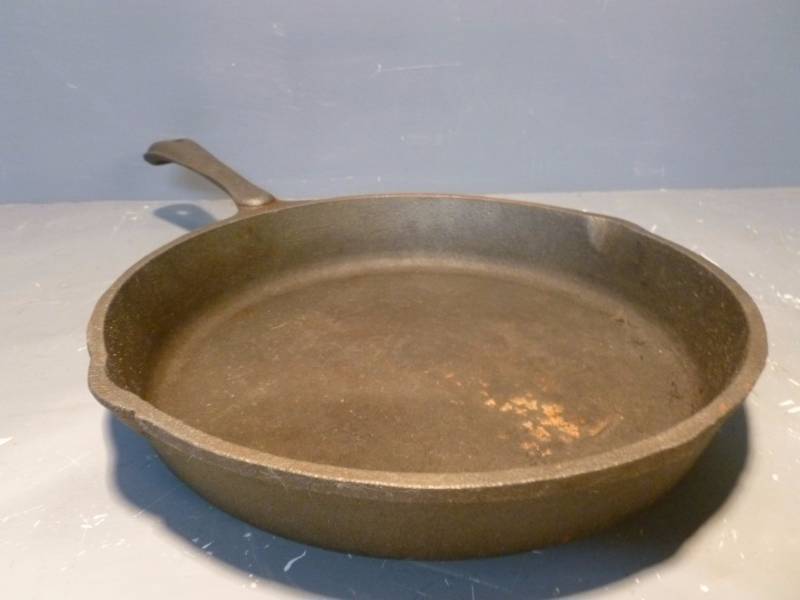 Cast Iron Pan