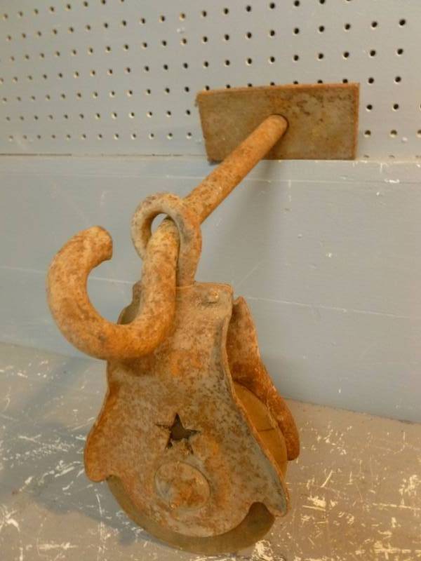 Vintage Barn Pulley