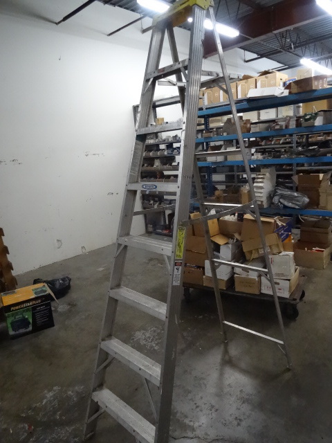 Werner 8 aluminum step ladder. ...