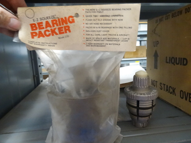 10 brand new grease bearing packers...