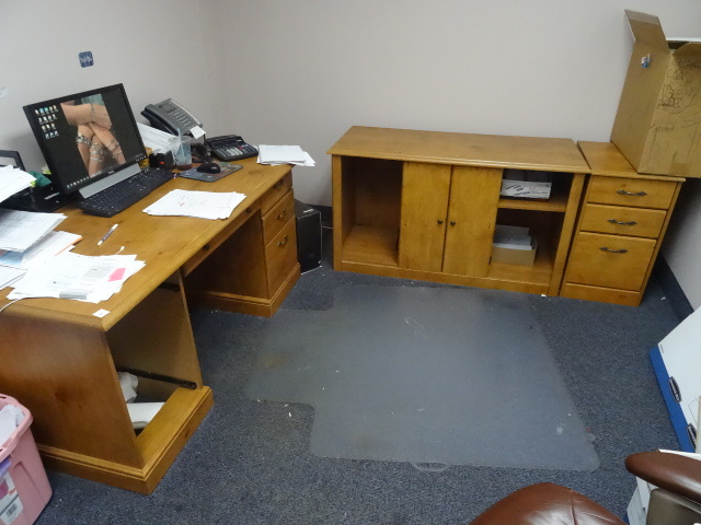 3 piece office system. Desk hutch a...