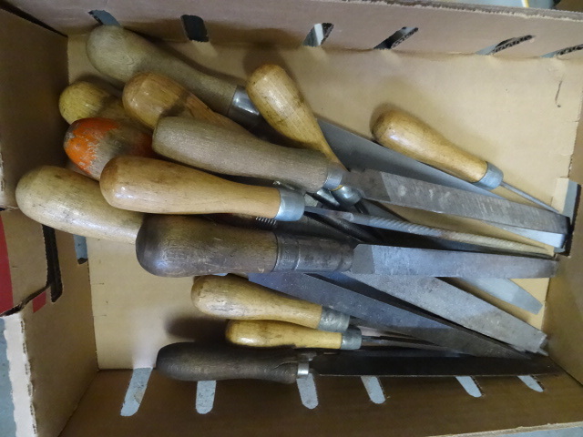 lot 32 image: Bin of misc files...