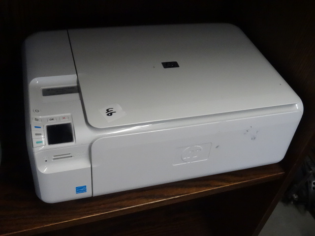 lot 46 image: HP photosmart C4480 all in one. Pri...