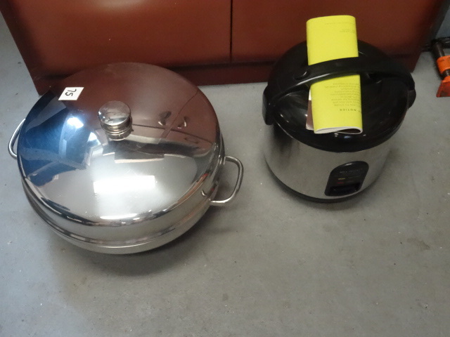 lot 75 image: Faberware electric sjillet. Bistro ...