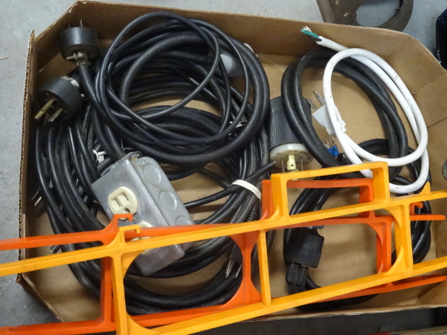 lot 95 image: Misc extension cords...