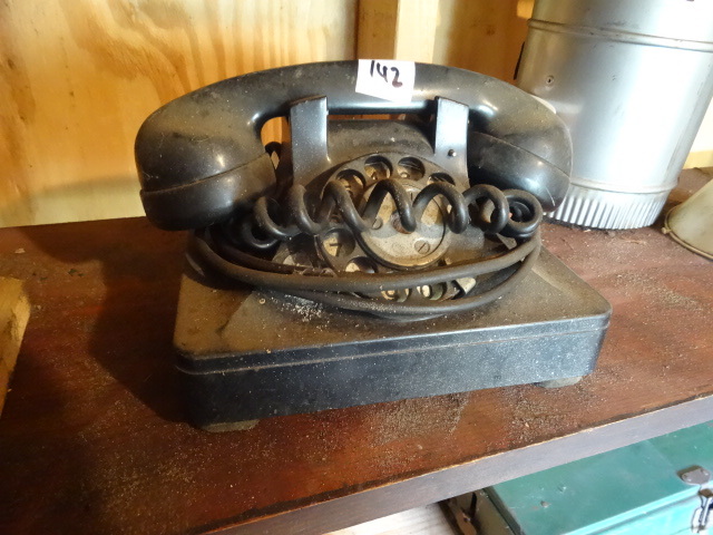 lot 142 image: North electric MFG vintage phone...