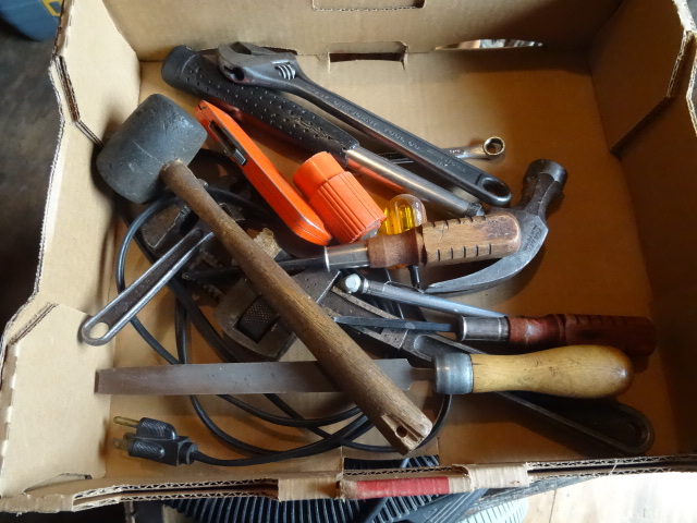 lot 132 image: Misc tools...