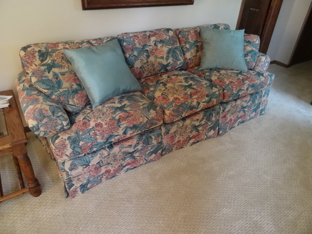 lot 164 image: Full size sofa couch. With throw pi...