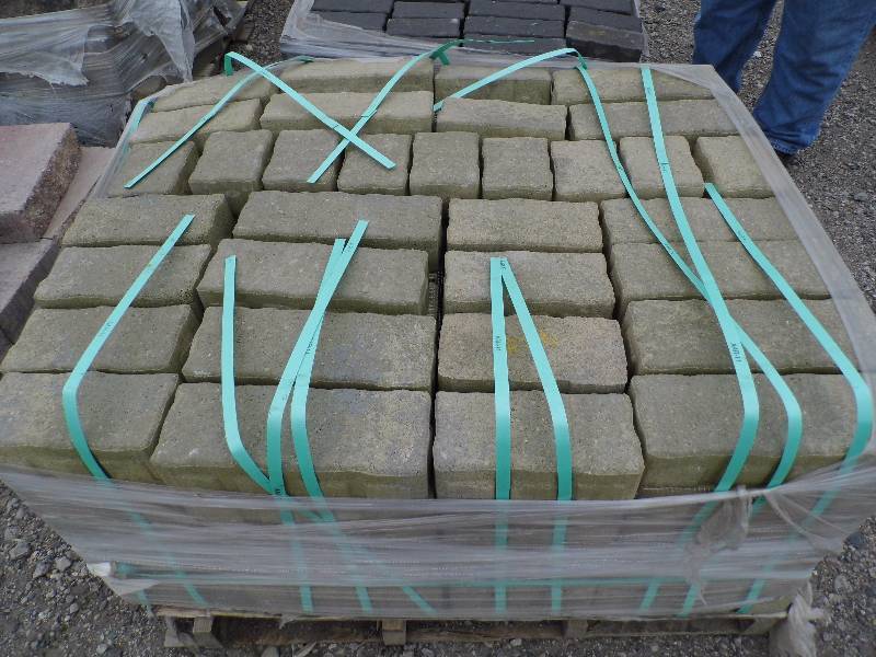 Willow Creek Crme Euro Stone Pavers