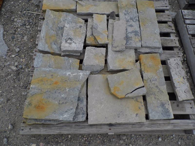 Driftwood Manor Natural Stone