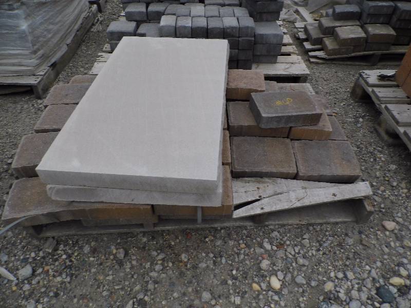 Indiana Limestone & Lakeshore Cobble Pavers