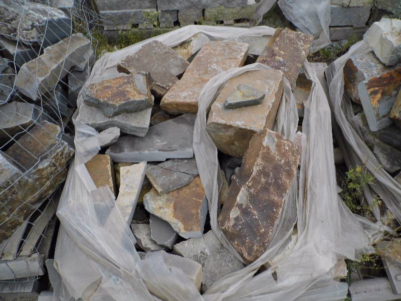 Montana Rockworks Natural Stone Retaining Wall