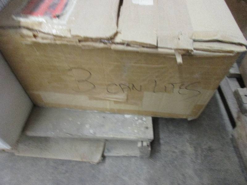 Pallet of lights