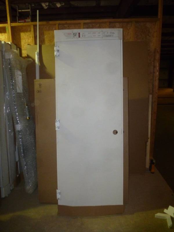 lot 21 image: Bayer Built Primed Prehung RH