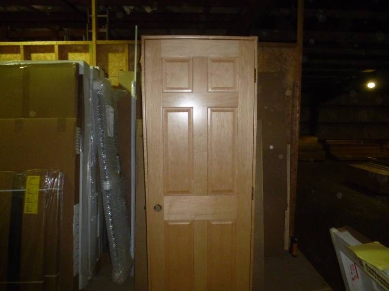 lot 22 image: Bayer Built Maple LH Prehung