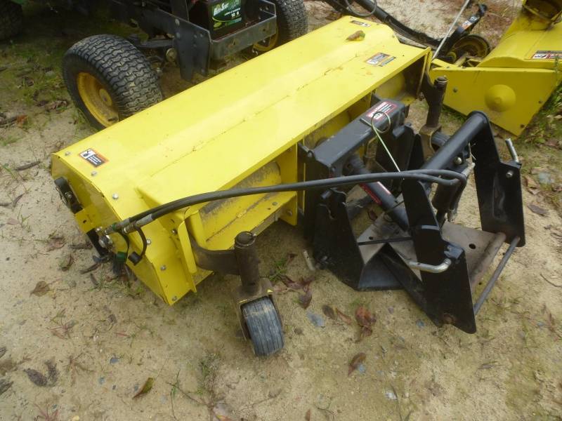John Deere 445 & JD 425 Lawn Tractors & Attachments | NCS 2002 Tracker