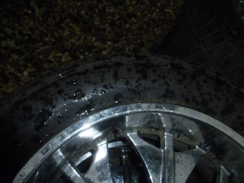 lot 7 image: Cadillac Escalade Wheels & Tires