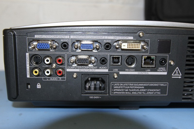 lot 11 image: Sharp XG-C455W WXGA Widescreen Home Theater LCD Projector System