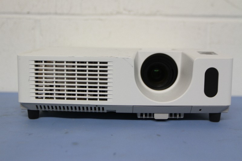 lot 30 image: Hitachi CP-X2511N Home Theater ComputerVideoMultimedia 3LCD Projector
