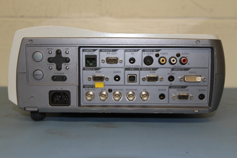 lot 33 image: Sony VPL-FX40 Mutlimedia Home Theater Computer & Video LCD Projector