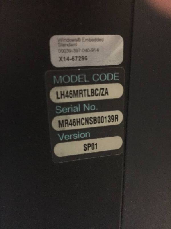 lot 42 image: Samsung 460UXN-2 46 High-Definition HD 1080p LCD Video Wall MonitorDisplay
