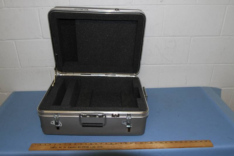 lot 72 image: Sony Foam-Lined ShippingTravelStorage Case with Shock-Stop Technology, Handle and Wheels